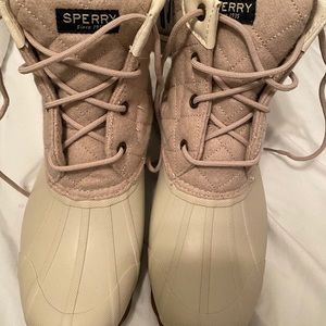 Speedy Boots Size 9